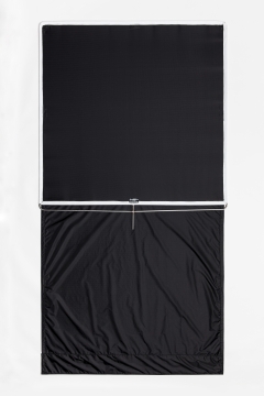48" X 48" B/W Bounce Flopy - Opens to 48" X 96"